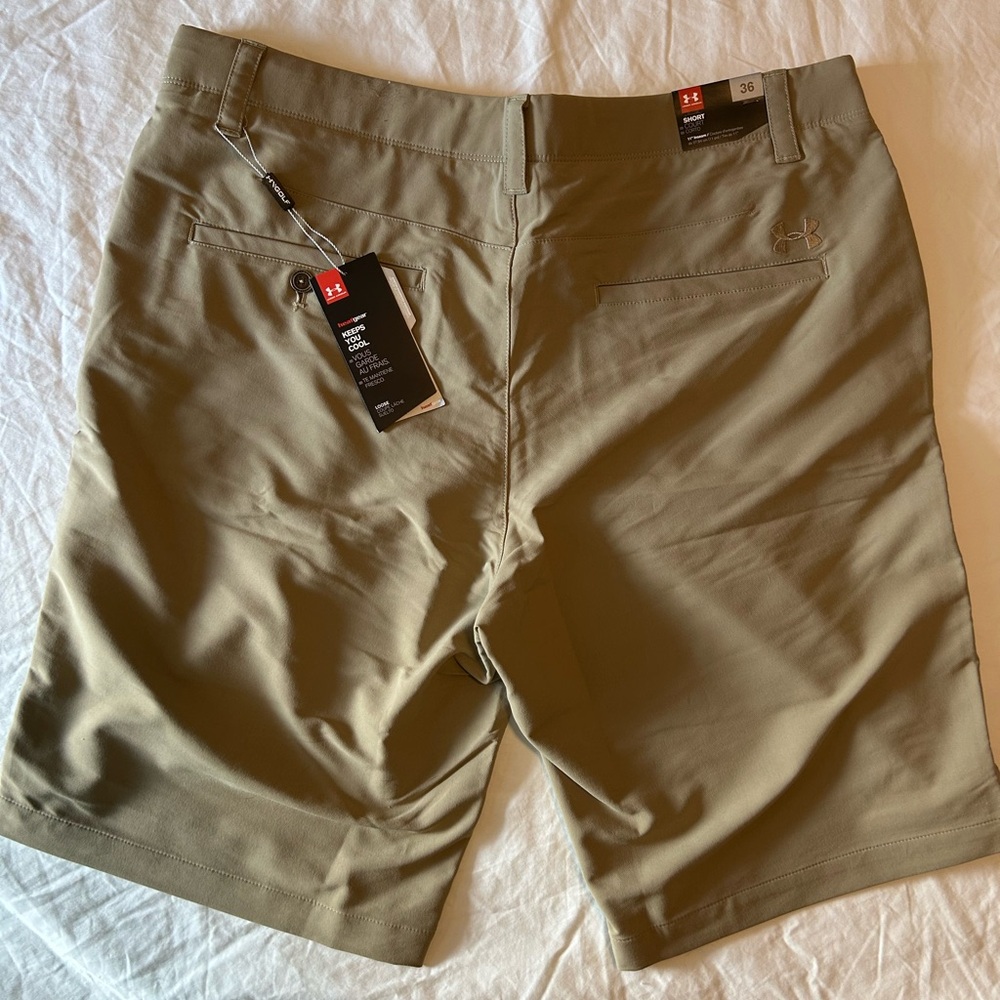 Under Armour Men's Tan golf Shorts